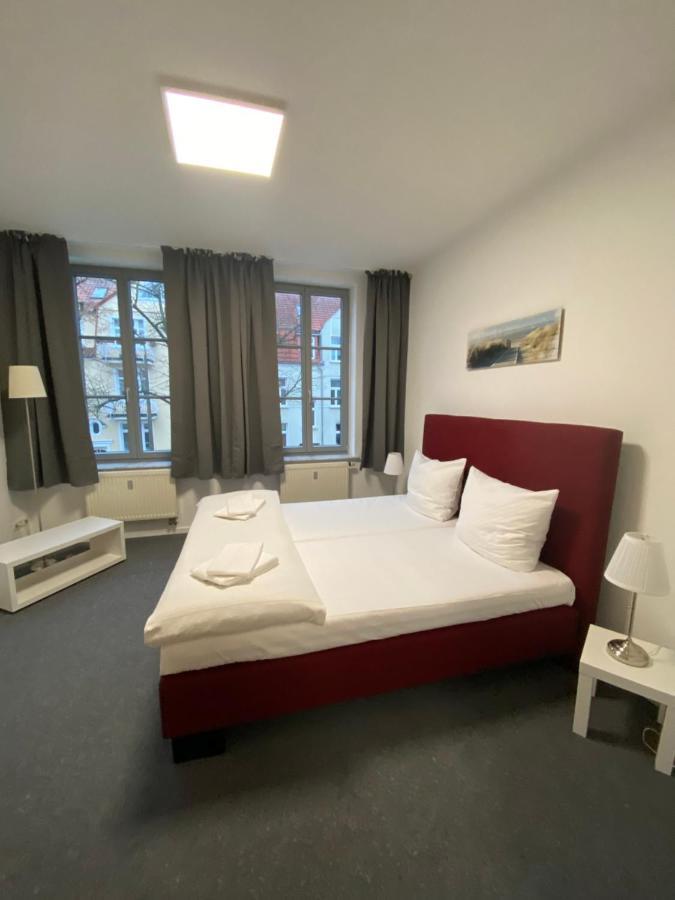 Pension Villa Ostseetraum Rostock Extérieur photo